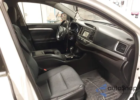 2015 Toyota Highlander Le Plus V6 from USA, damaged, VIN 5TDBKRFH6FS199078